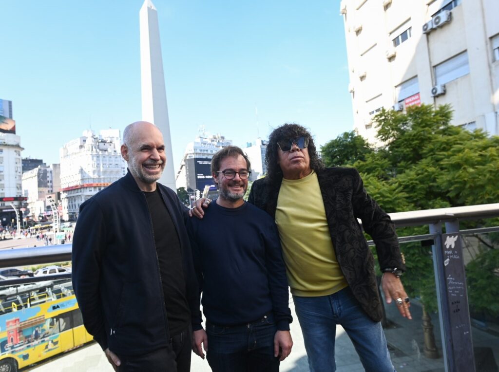 Ciudad homenajeará a La Mona Jiménez, que dará un concierto gratuito en el Obelisco