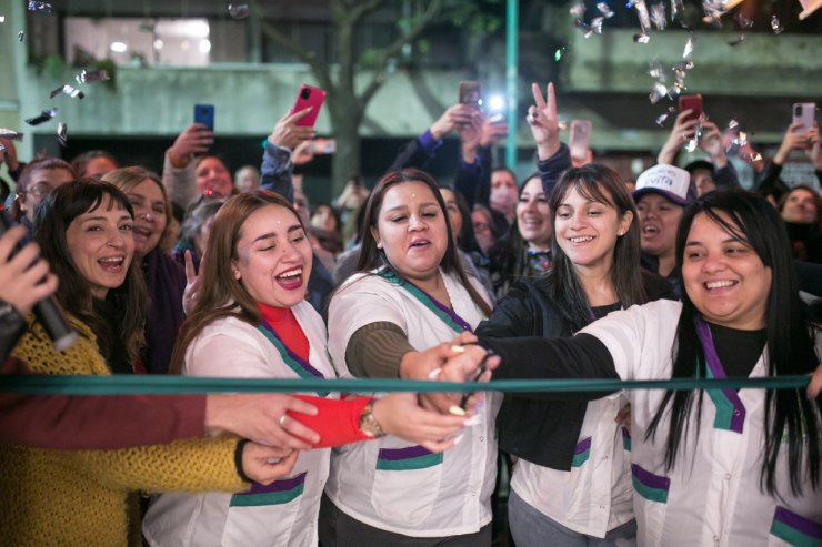 Vecinas de Barrio Mitre abrieron en Saavedra el centro de estética cooperativo “Perlas Verdes”