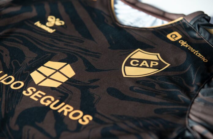 Platense celebró sus 117 años y presentó la nueva camiseta