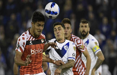 Vélez sacó chapa contra Estudiantes y clasificó a octavos