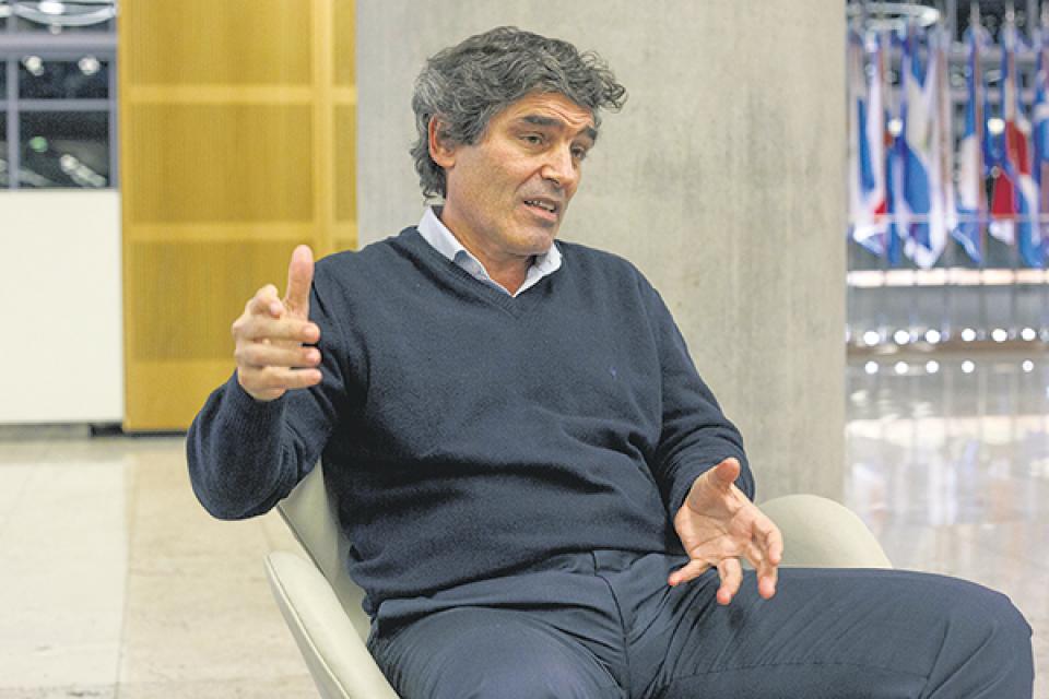 Fernán Quirós: “Los casos están aumentando y probablemente sea el inicio de una nueva ola”