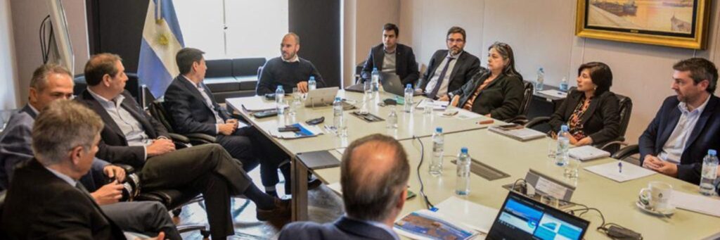 El oficialismo descarta el proyecto de ley hidrocarburífera que envió Guzmán al Congreso e impulsa una nueva propuesta con un cepo “light” para Vaca Muerta.