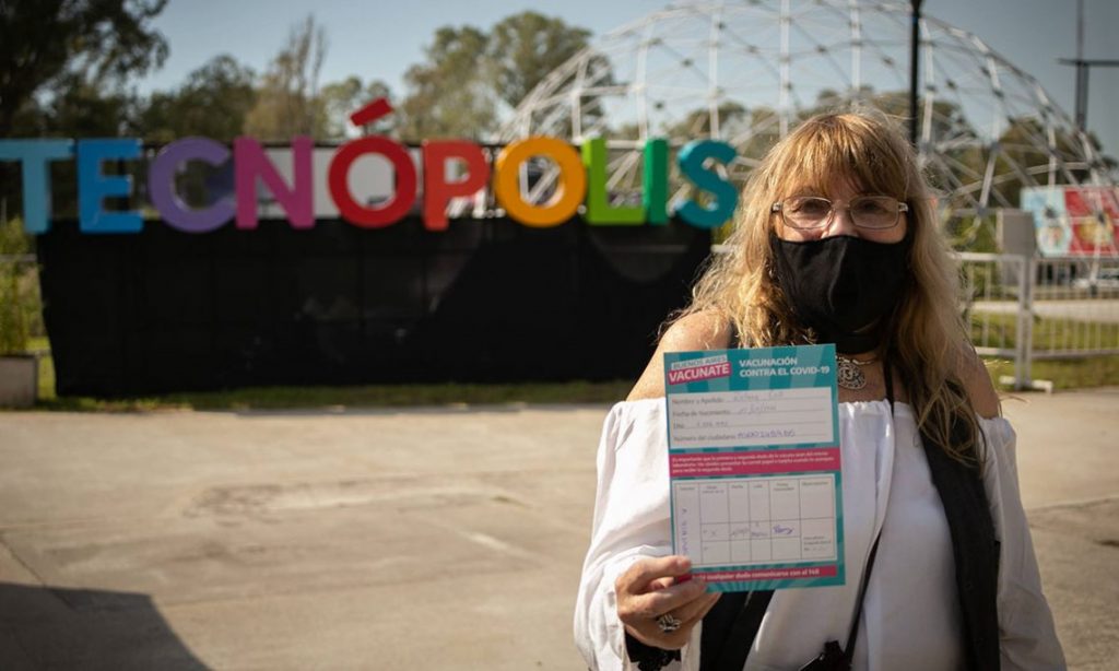 Vacuna Coronavirus: la Provincia inició la aplicación libre del segundo refuerzo para mayores de 18 años