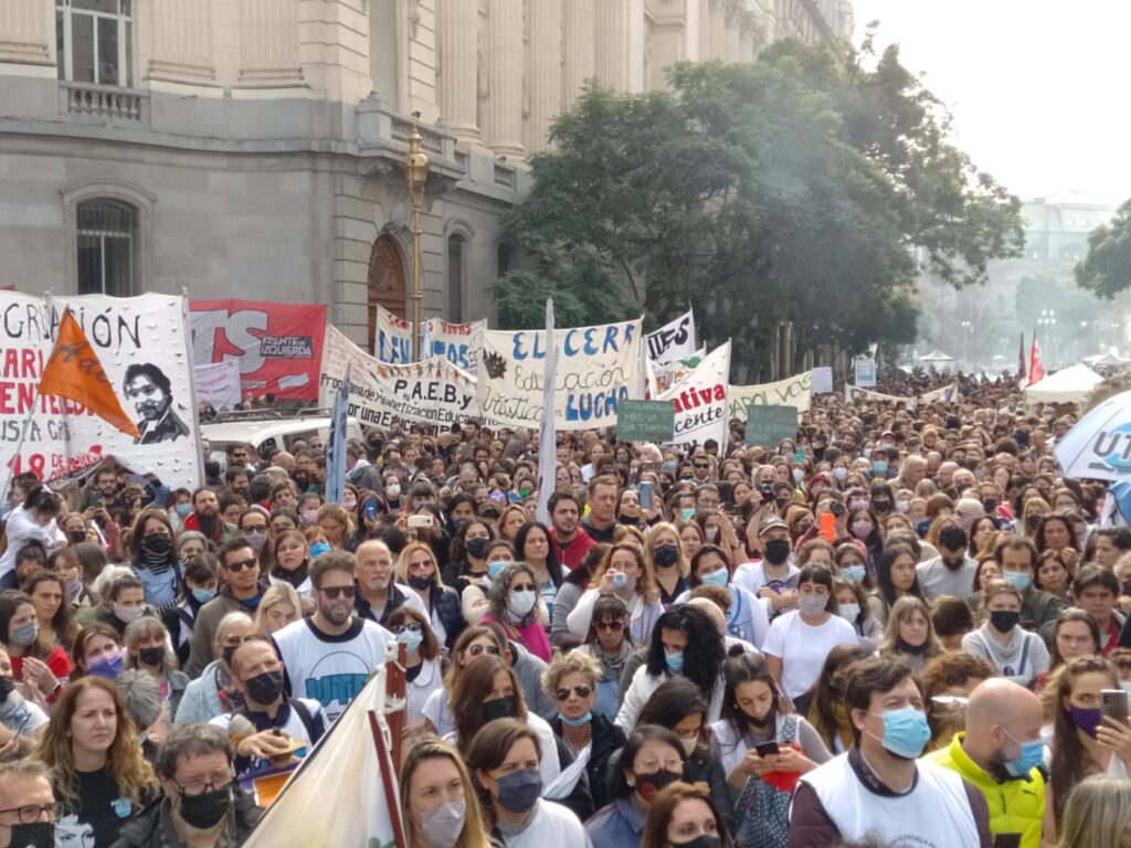 Estudiantes y docentes marcharán desde Balvanera hasta la Legislatura porteña por mejoras educativas