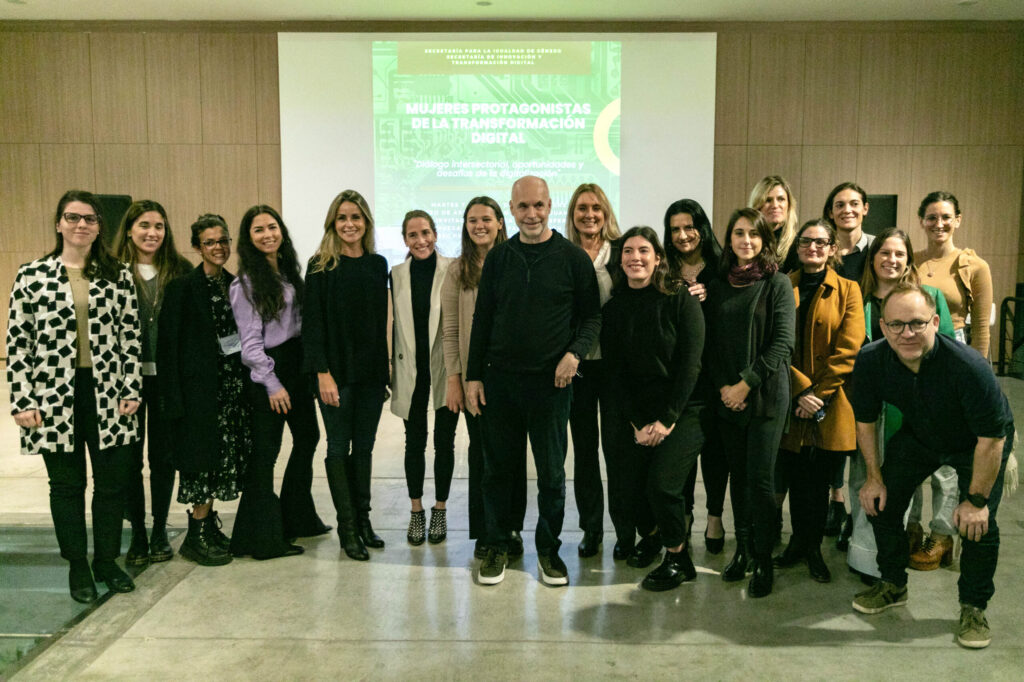 Larreta participó de un encuentro de mujeres sobre transformación digital