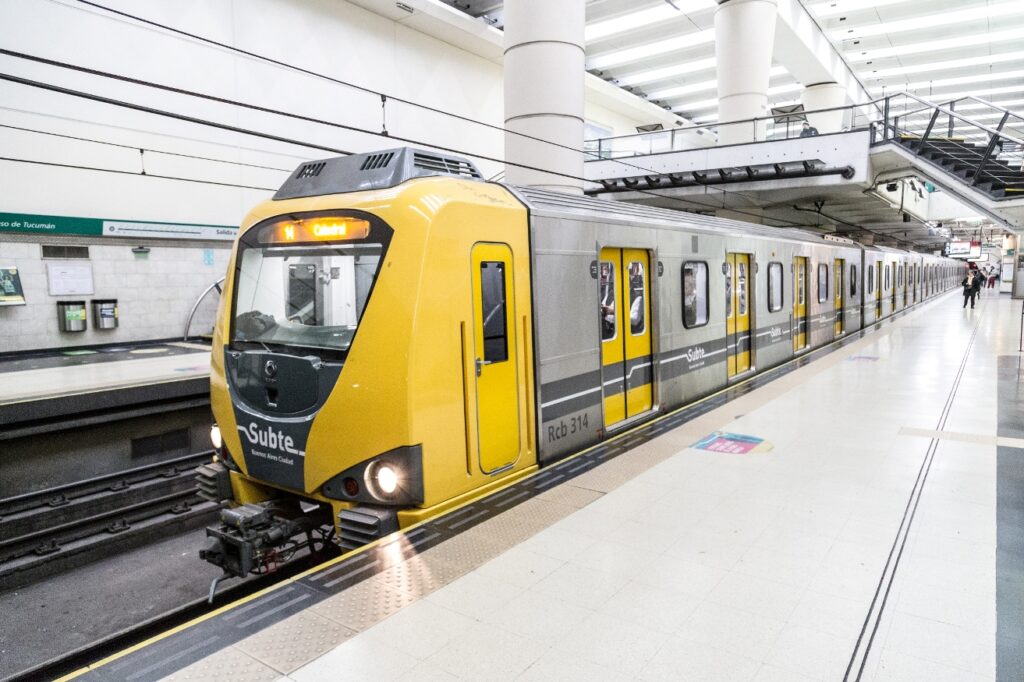 Línea D: hubo un arrollamiento en la estación Scalabrini Ortiz y se realizaron dos servicios limitados