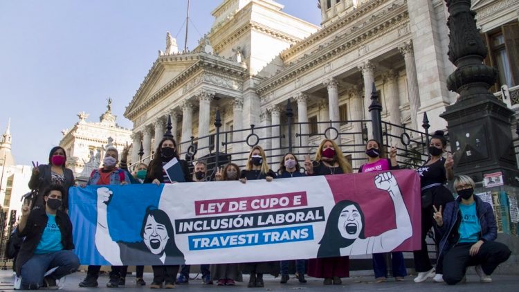Presentan proyecto para que la CABA adhiera a la Ley nacional de cupo travesti trans