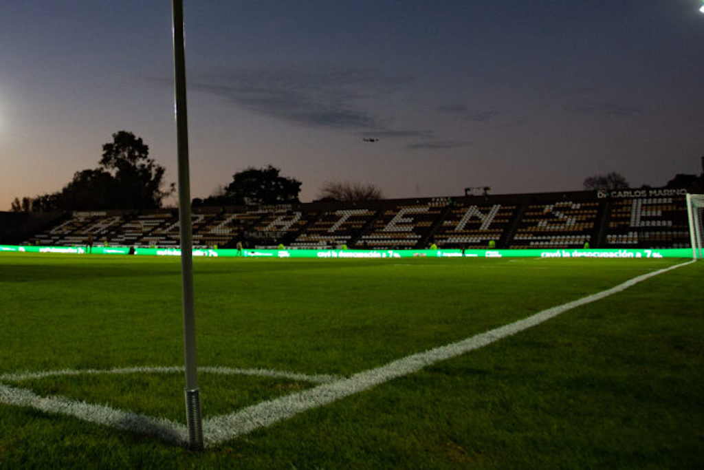 Platense repudió insultos racistas contra el jugador de Sarmiento Harrinson Mancilla