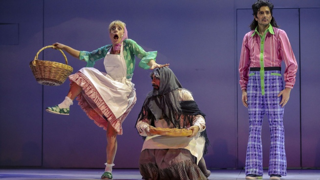 El jueves llega al Teatro Cervantes “Familia No Tipo y la nube maligna”