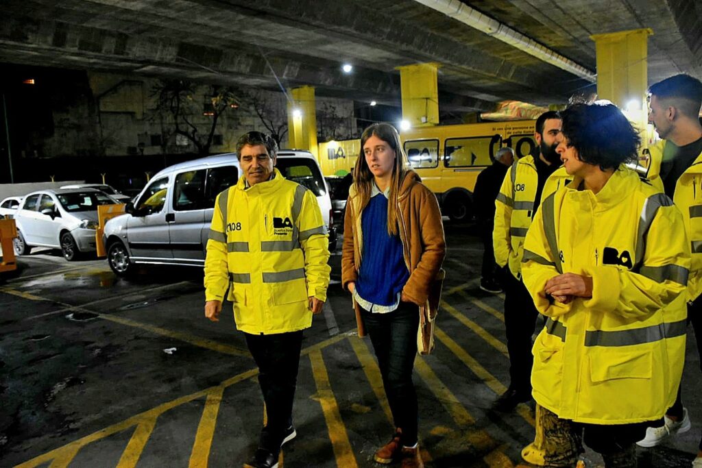 Migliore y Quirós participaron en el Operativo Frío para asistir a gente en situación de calle