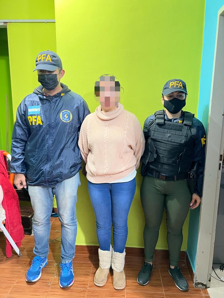 Barracas: desbarataron una organización familiar dedicada a la venta de drogas en Villa Zavaleta