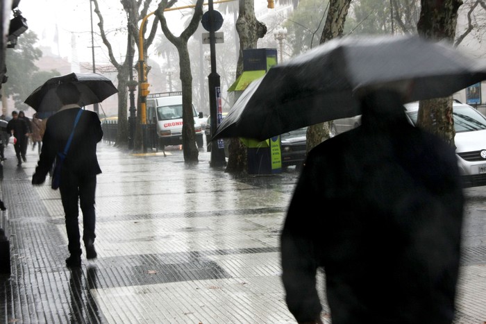 Recomendaciones del GCBA para este lunes de lluvias y tormentas