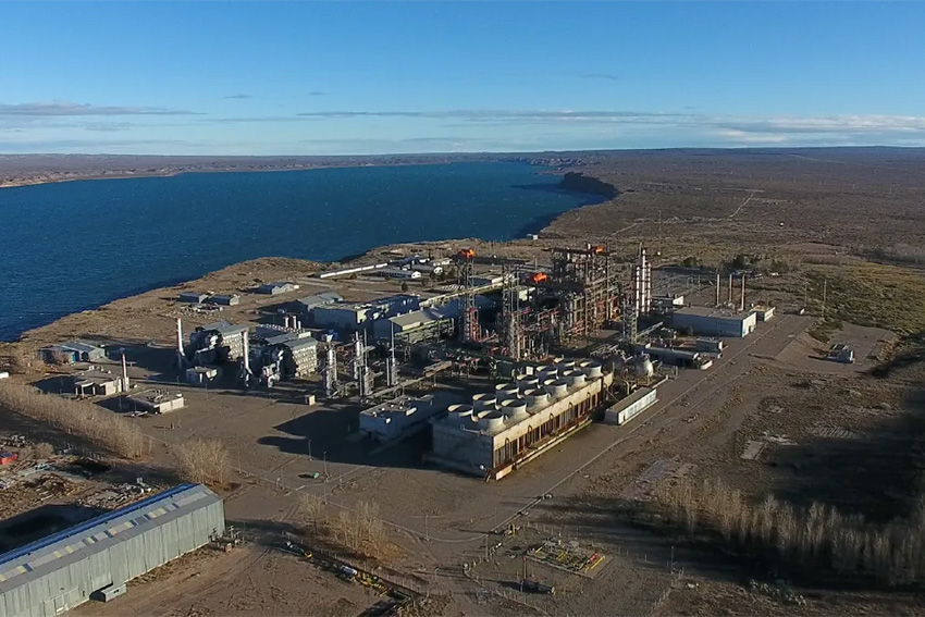Gestionan la reactivación de la Planta Industrial de Agua Pesada que proveía a las centrales nucleares