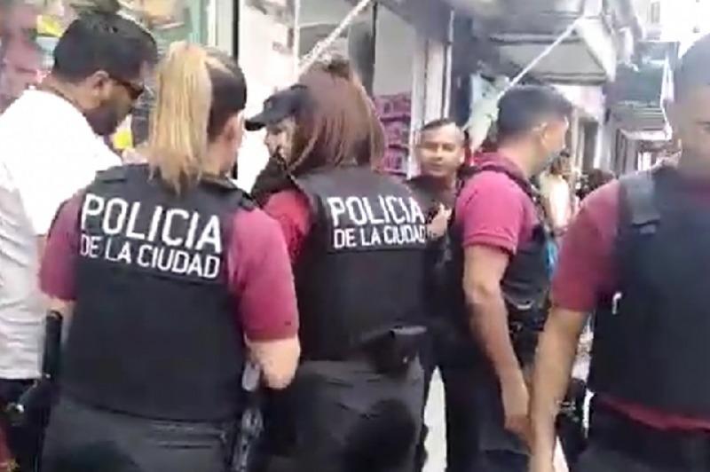 Balvanera: habilitan denuncias policiales en una cabina de la Estación Corrientes de la Línea H
