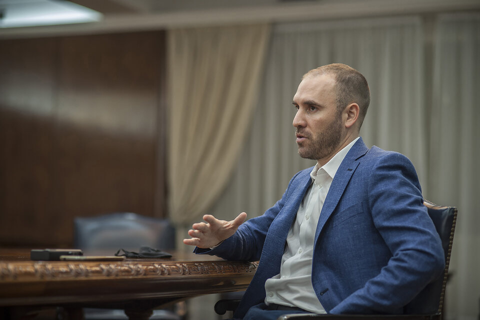 Renunció Martín Guzman