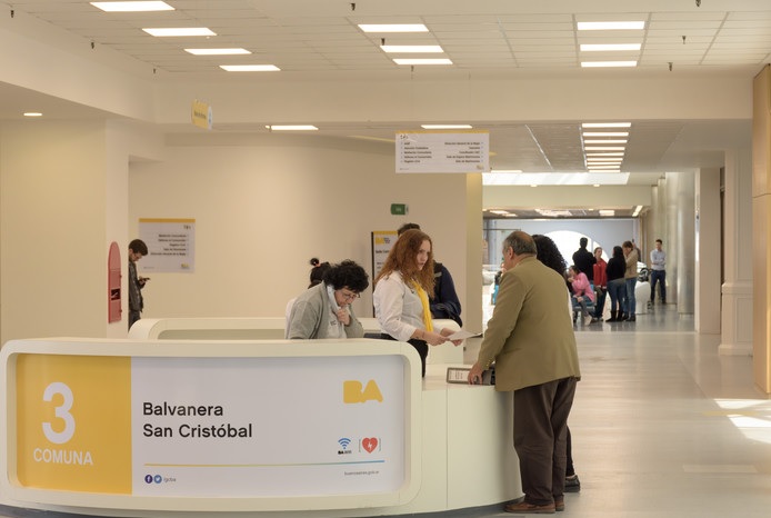 Ya se pueden pagar trámites con código QR en las Sedes Comunales porteñas