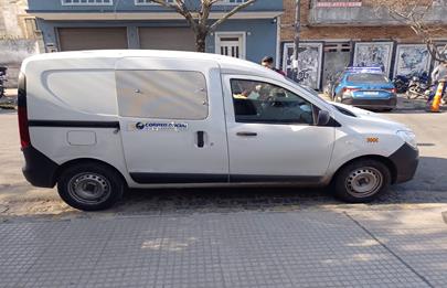 Detienen a un delincuente que había robado un vehículo del correo