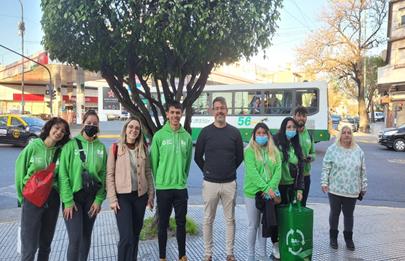 Continua la entrega gratuita de Ecotachos en la Comuna 9