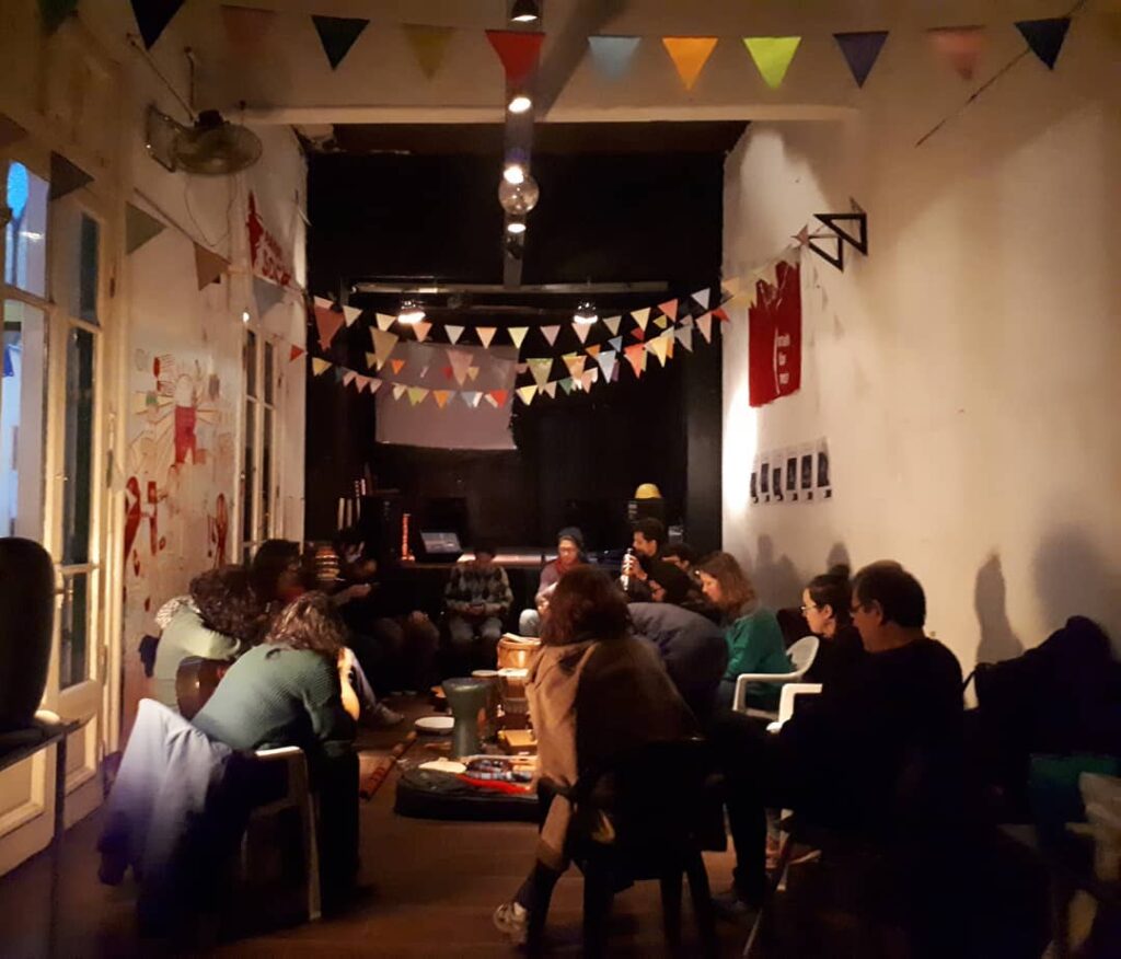 Balvanera: “Murga al plato” en Multiespacio PASCO, participan del Centro Murga Falta Envido y Truco de Almagro