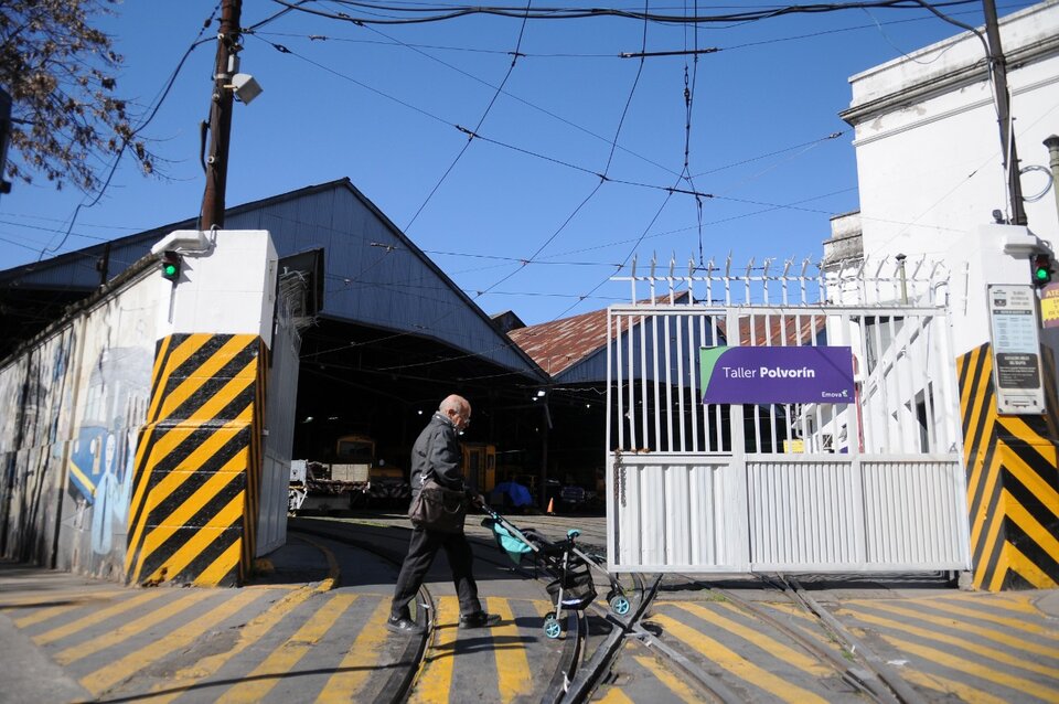 Caballito: hay asbesto en los talleres Polvorín y Bonifacio, linderos a una escuela y un jardín