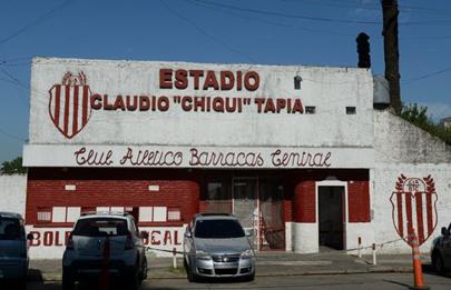 Barracas Central será local en su estadio y con nuevo DT