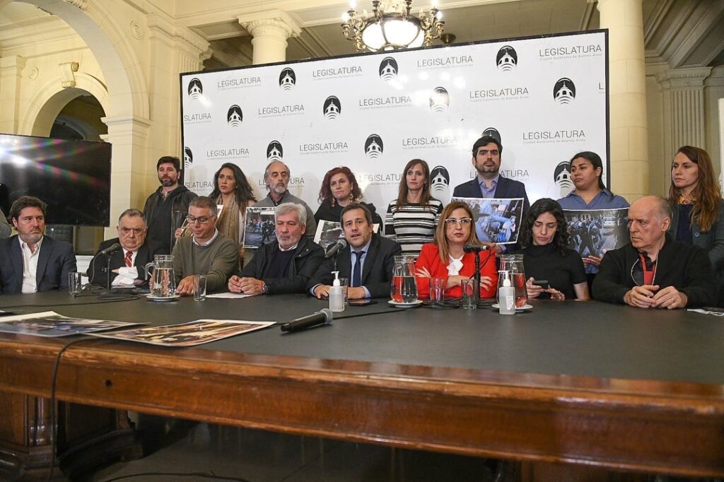 Legislatura porteña: el FdT pide interpelar a Rodríguez Larreta y el oficialismo habla de “show”