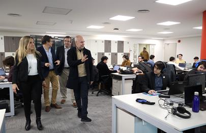 Larreta visitó una empresa que participa del Plan Empleo Joven en Parque Patricios