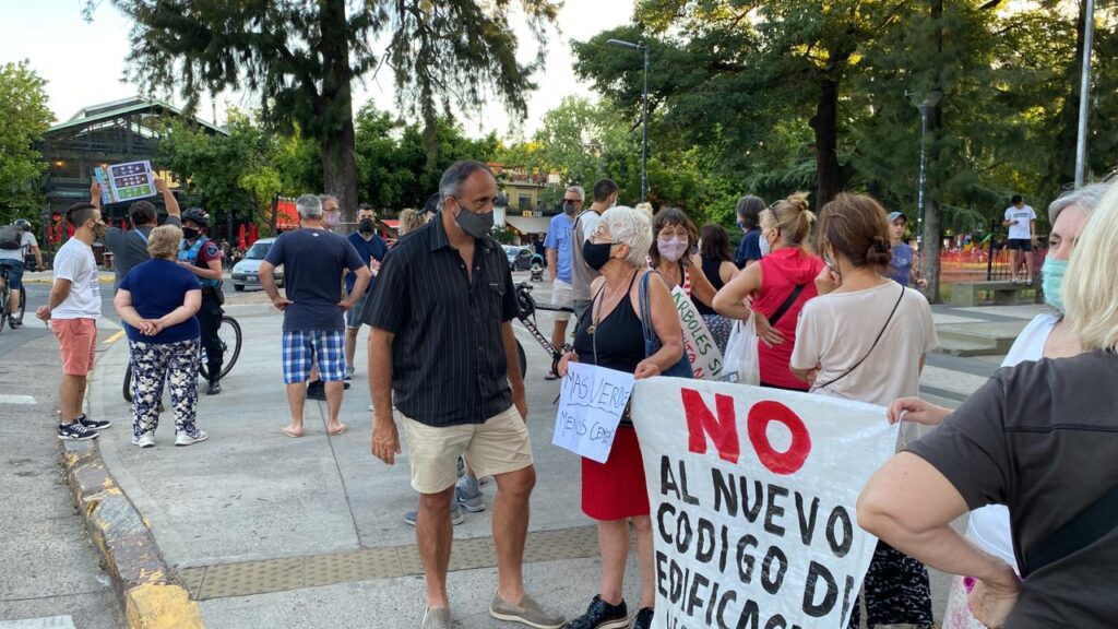 Vecinos convocan a una nueva reunión informativa en Parque Saavedra