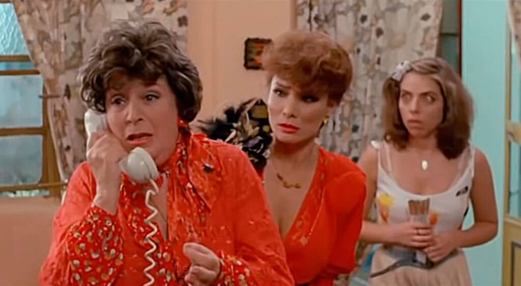 Pintarán un mural de “Esperando la carroza” en la Glorieta de Versalles y se disfrutará del Tour Carrocero