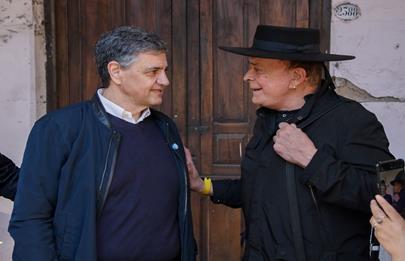 Tarrago Ros y Jorge Macri visitaron la Feria de Mataderos