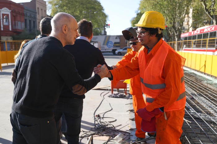 Rodríguez Larreta recorrió las obras del Metrobus del Bajo en La Boca