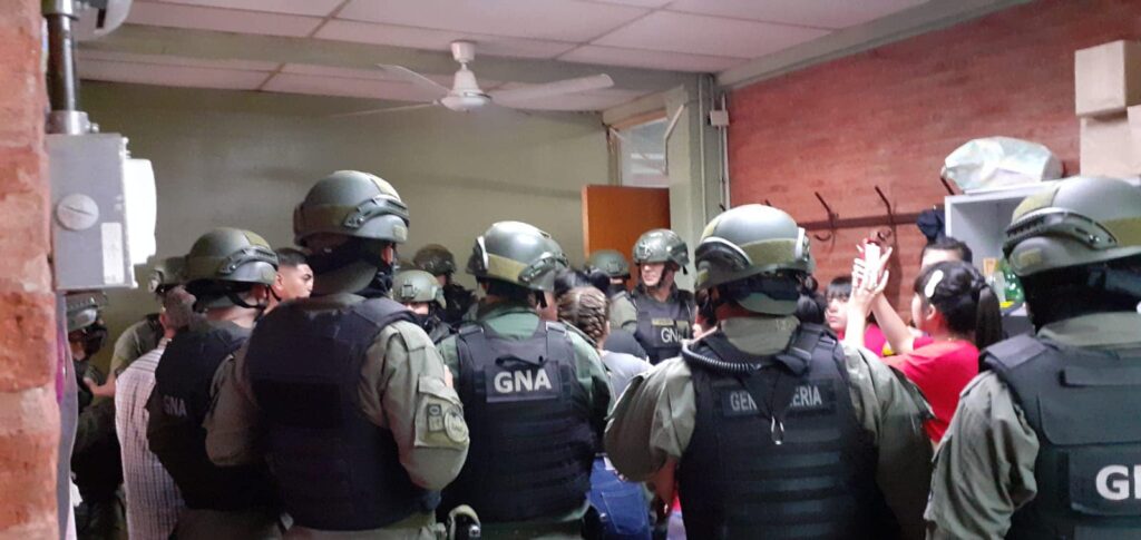 Nueva Pompeya: suspenden las clases en una escuela tras una pelea donde golpearon a una docente e intervino Gendarmería