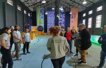 Jóvenes de la Comuna 8 visitaron Tecnópolis