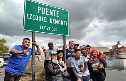 El Puente Alsina ahora lleva el nombre de Ezequiel Demonty