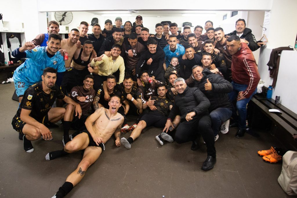 Platense venció a Unión y sigue engrosando el promedio