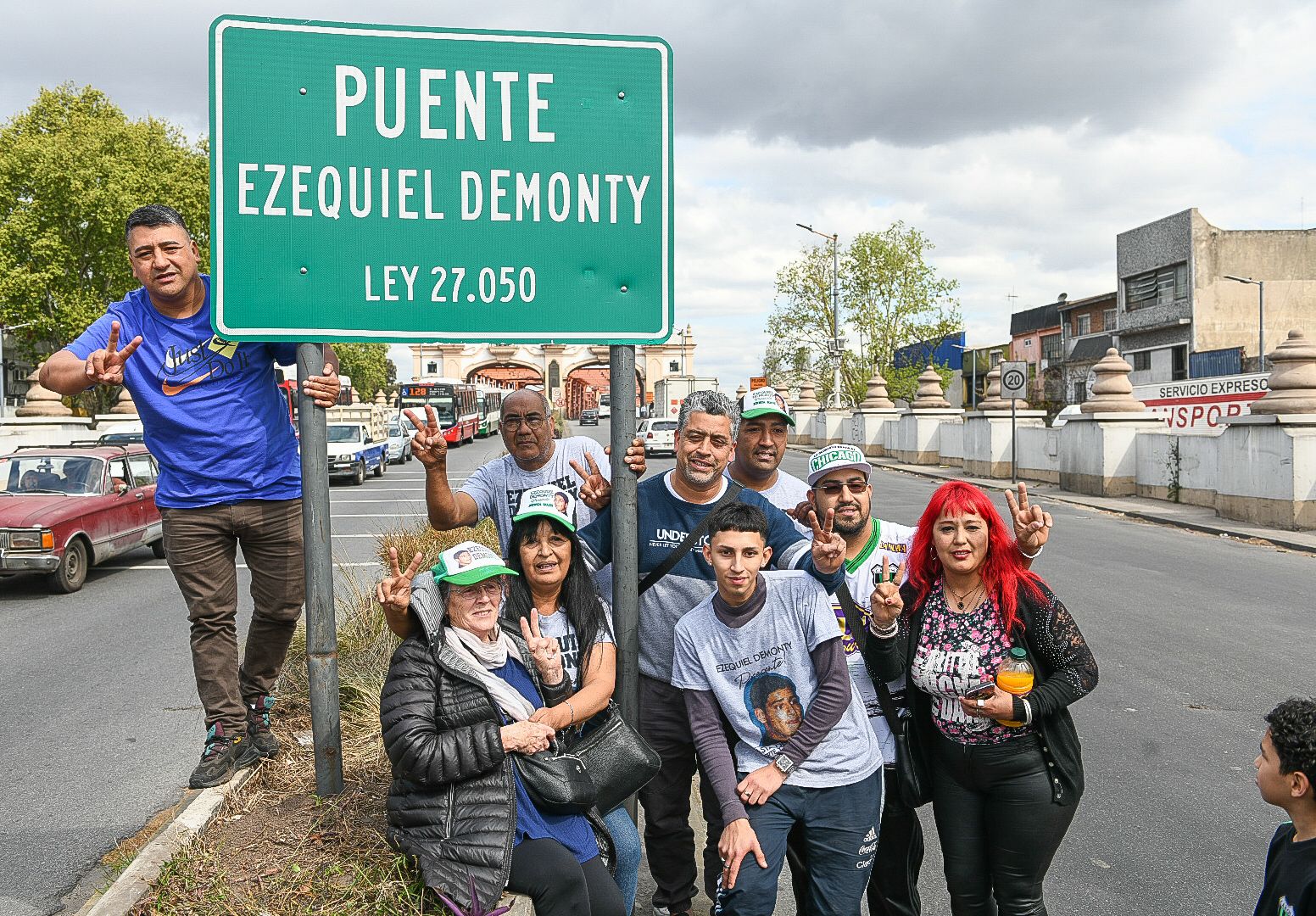 El Puente Alsina se llama Ezequiel Demonty en recuerdo del joven asesinado por policías hace 20 años