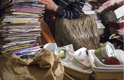 Allanan la vivienda de un acumulador compulsivo en Flores