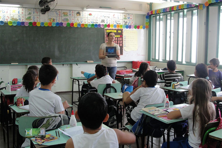 Clases en CABA: Larreta anunció un día de recuperación y lo vinculó con el feriado nacional por el atentado contra CFK