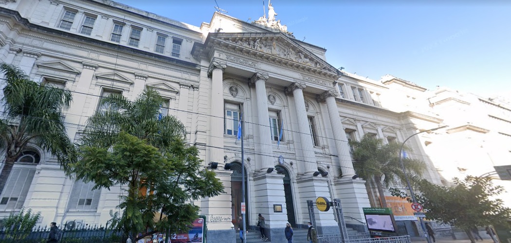 UBA XXI: falleció un estudiante y suspendieron las clases