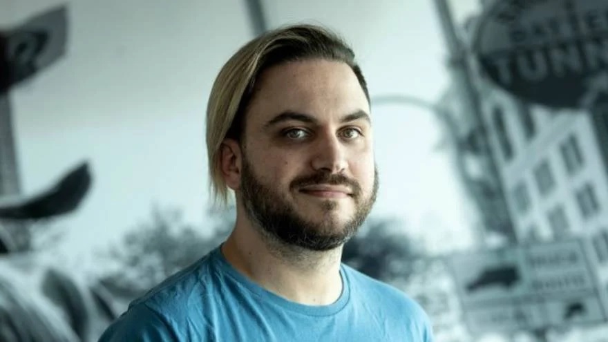 El legislador libertario Marra pide expulsar a estudiantes que toman escuelas