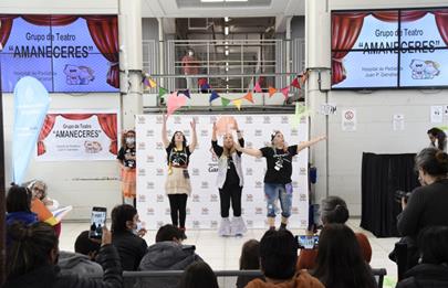 Garrahan: Trabajadores y trabajadoras del Hospital presentaron una obra teatral para las niñas y niños