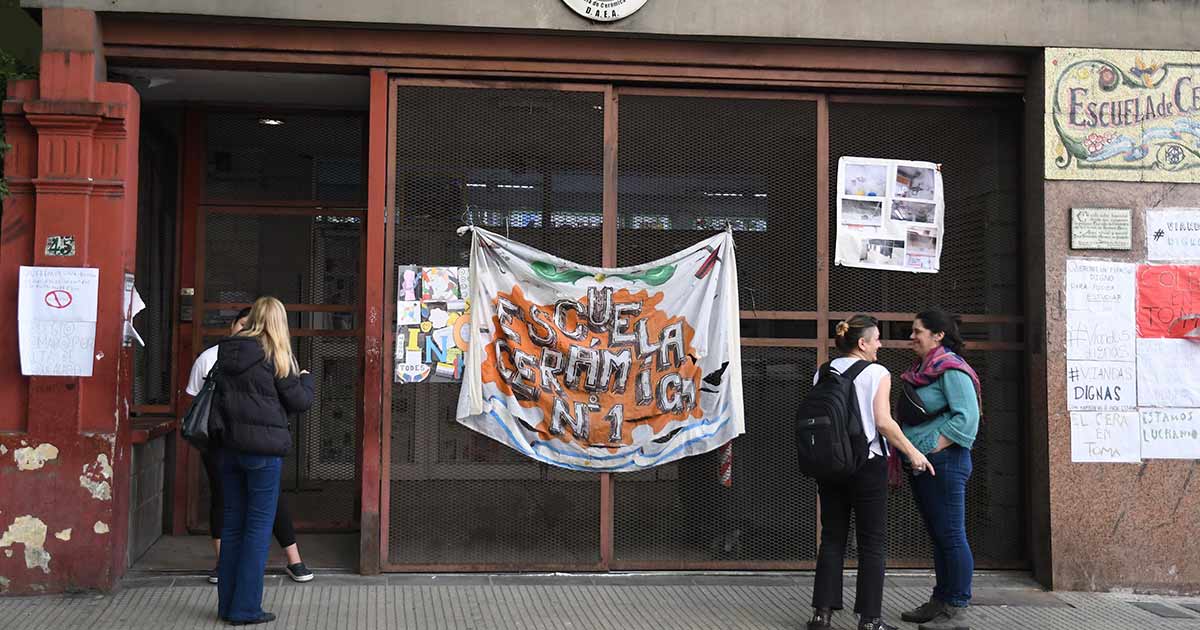 Tomas de los colegios: “no son viables jurídicamente”