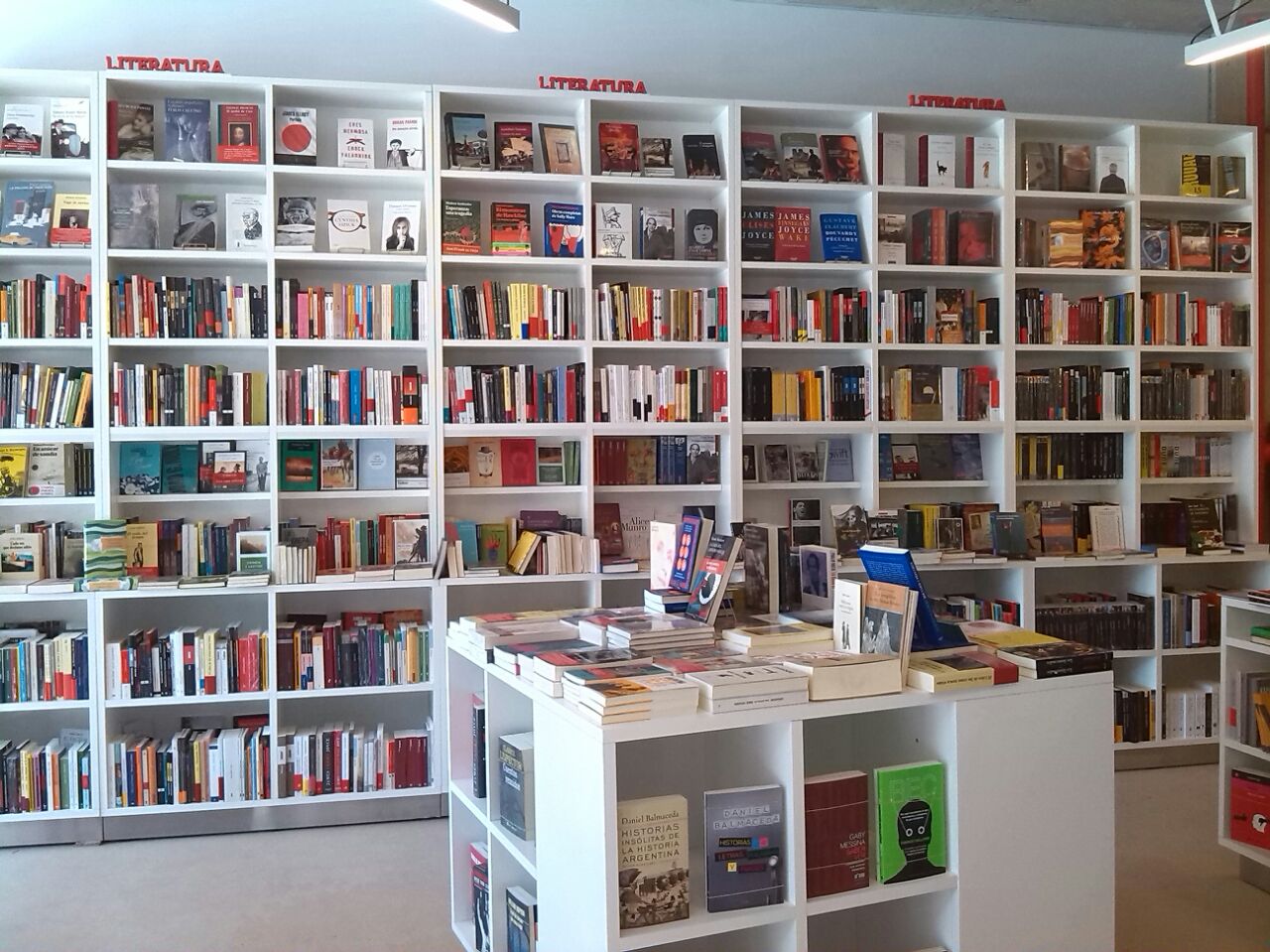 Agenda de noviembre en Librería del Fondo y Centro Cultural Arnaldo Orfila Reynal