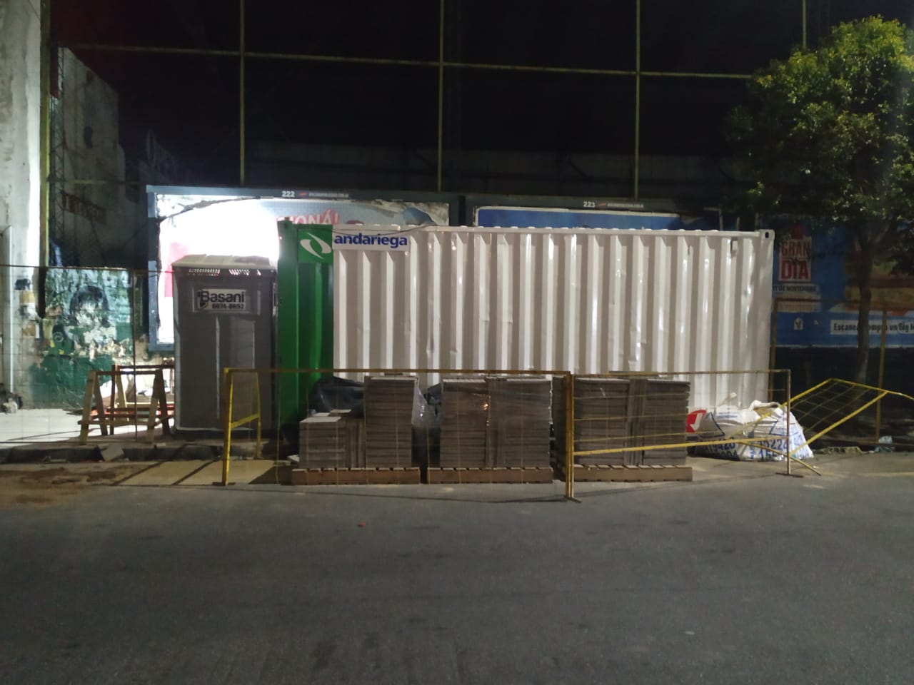 Iniciaron las obras para ensanchar las veredas en la calle Agüero