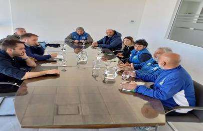 Acuerdo por salarios y traspaso de trabajadores del Mercado de Hacienda