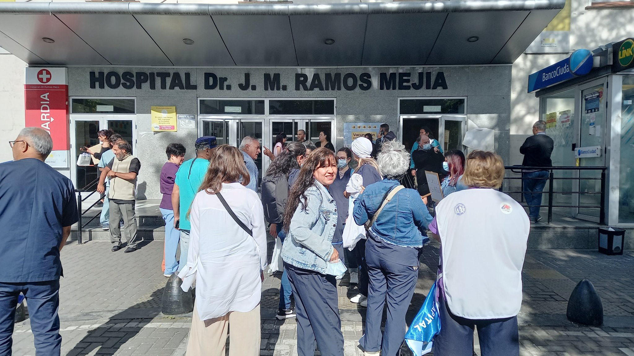 Paro en el Hospital Ramos Mejía: el área de Salud de toda CABA exige mejoras salariales
