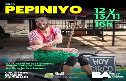 Tardes primaverales en el parque con funciones de circo