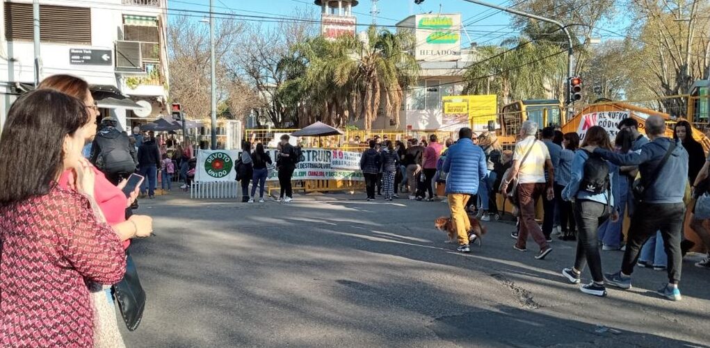 Presentan un amparo contra normas urbanísticas