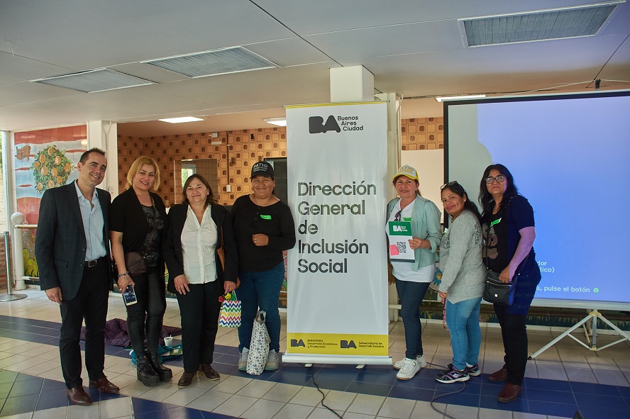 Bancos entregaron 100 créditos blandos para unidades productivas en barrios populares