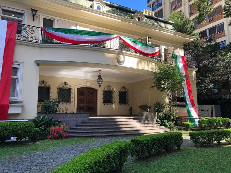 La noche de las Embajadas en la Comuna 13